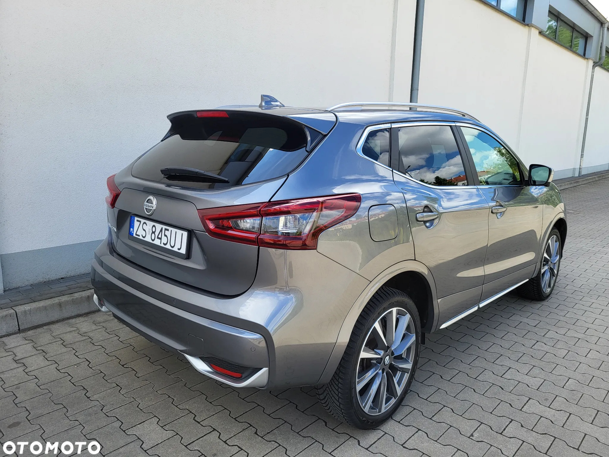 Nissan Qashqai 1.3 DIG-T DCT N-TEC - 5