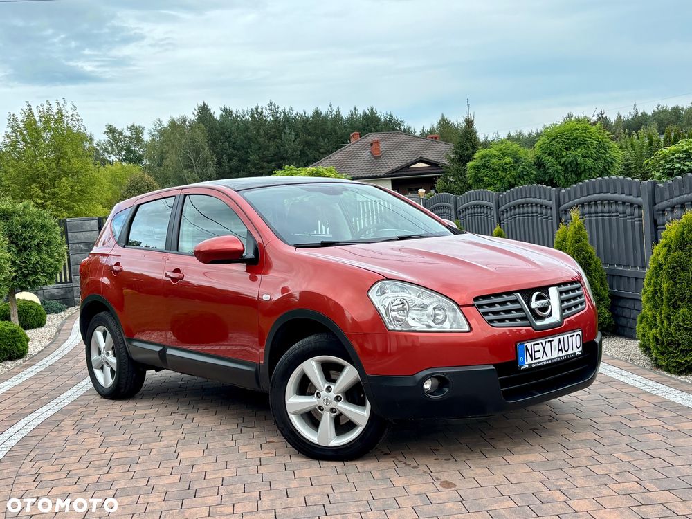 Nissan Qashqai 2.0 4x4 visia - 4
