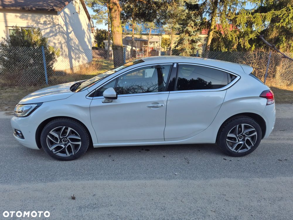 Citroën DS4 THP 165 S&S EAT6 SportChic - 4