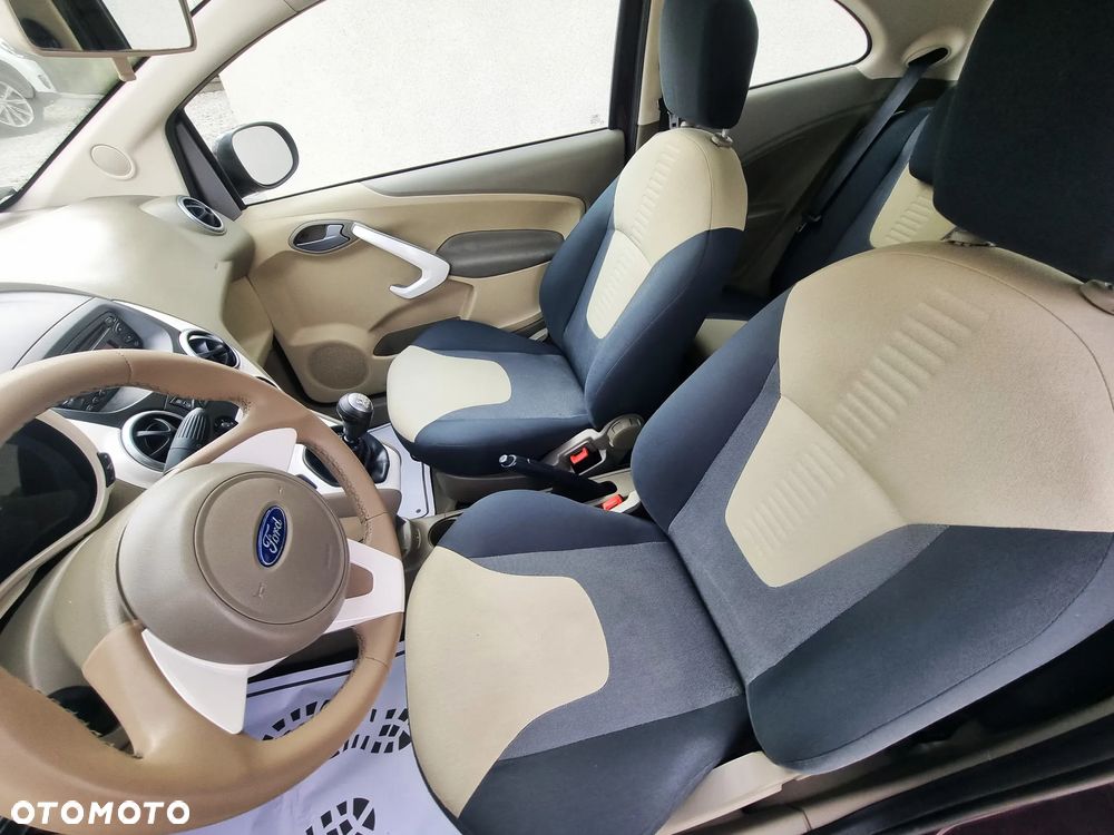 Ford KA - 8