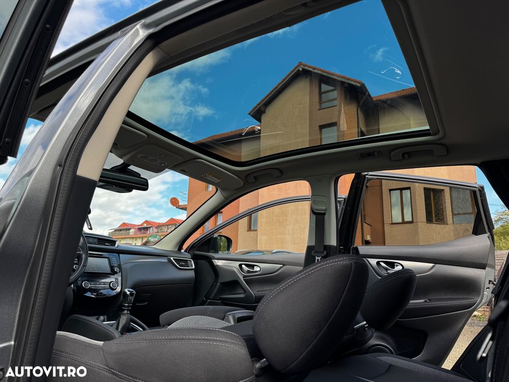 Nissan Qashqai 1.6 DIG-T TEKNA - 35