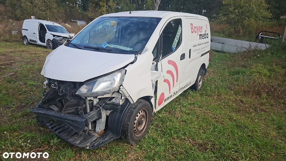 Nissan NV200 - 4