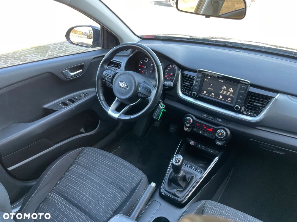 Kia Stonic - 8