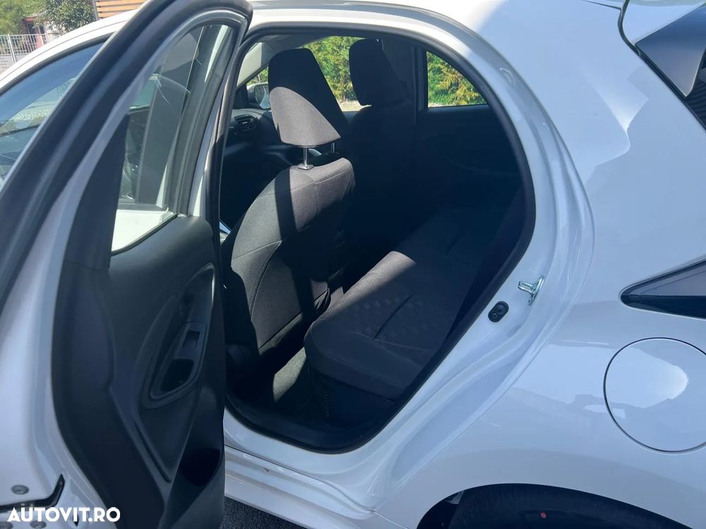 Toyota Yaris 1.5 VVT-i HSD Eco - 7
