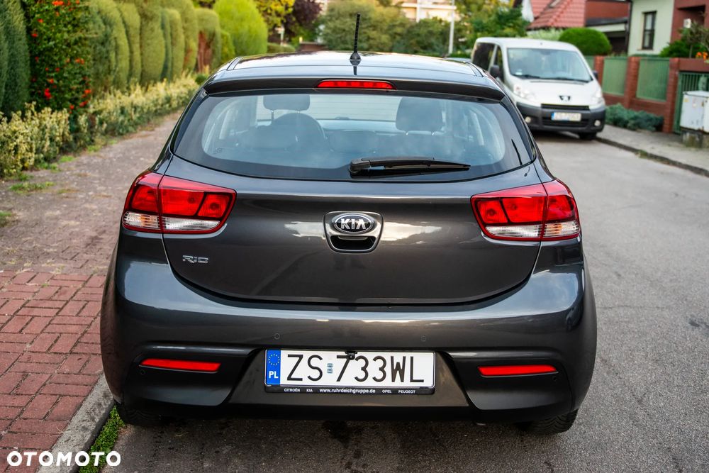 Kia Rio 1.2 L Business Line - 6