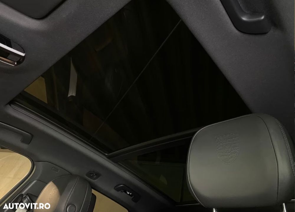 Porsche Cayenne Tiptronic S Platinum Edition - 15