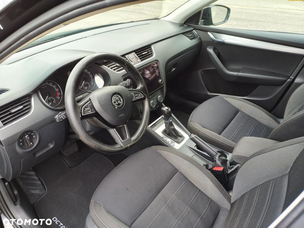 Skoda Octavia 2.0 TDI Ambition DSG EU6 - 10