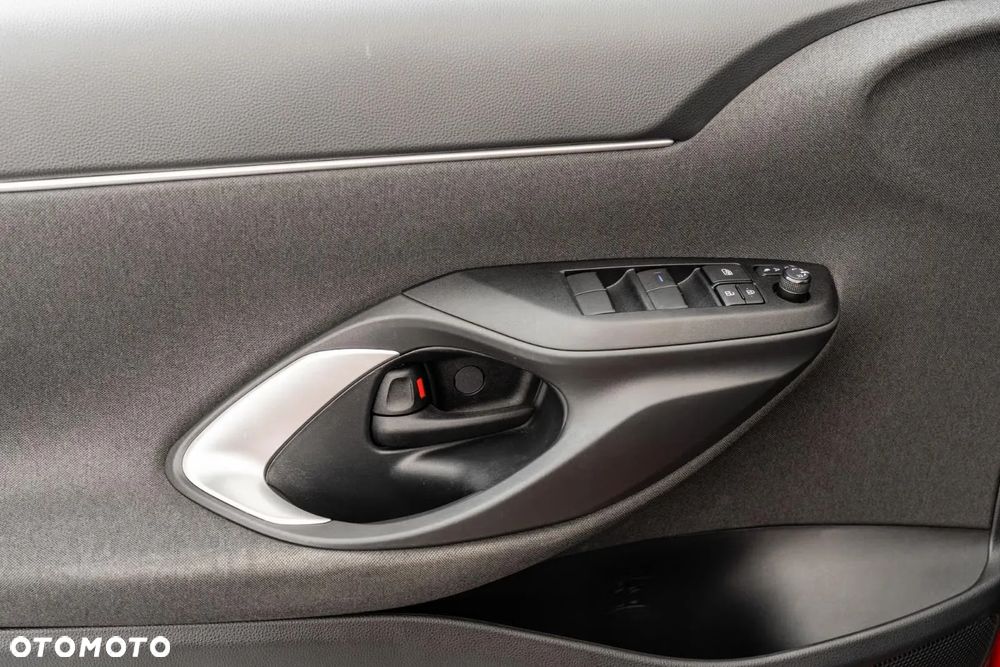 Toyota Yaris Cross Hybrid 1.5 Active - 10