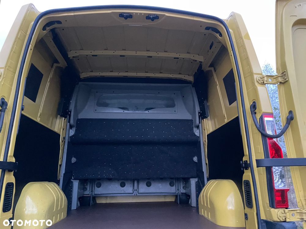 Renault Master - 15