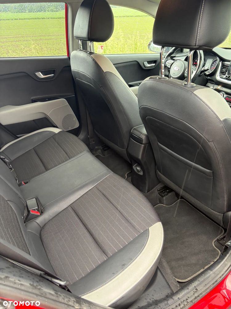 Kia Stonic 1.0 T-GDI MHEV GT Line DCT - 31