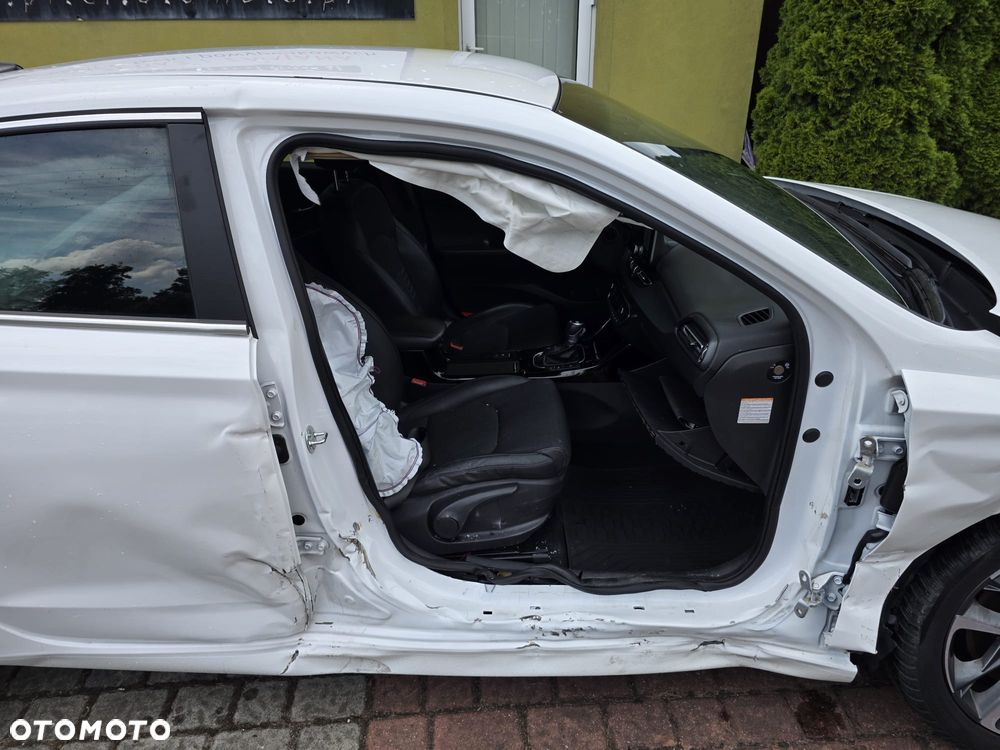 Hyundai i30 1.5 T-GDI 48V Smart Plus DCT - 8
