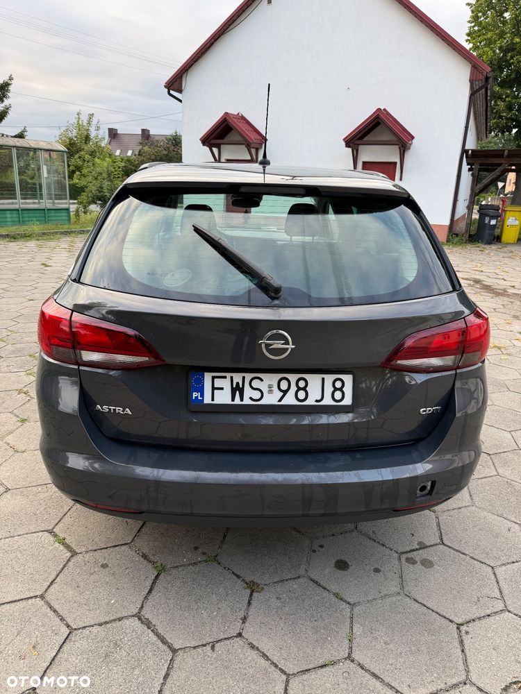 Opel Astra 1.6 CDTI Enjoy S&S - 9