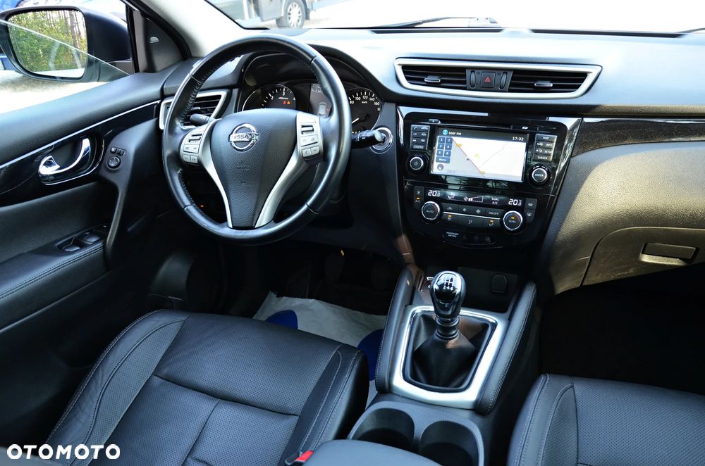 Nissan Qashqai 1.6 DCi 4x4 Tekna - 5