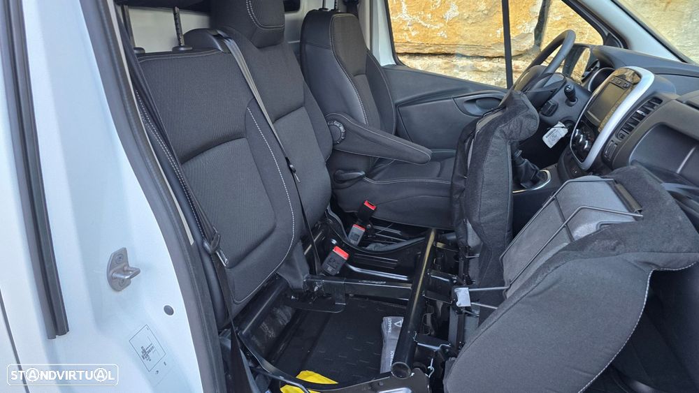 Renault Trafic 2.0 Blue dCi L1H1 - 34