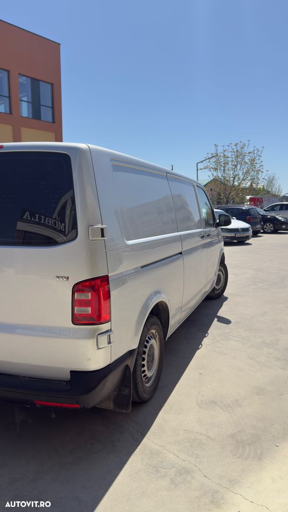 Volkswagen Transporter - 7