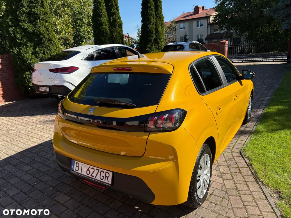 Peugeot 208 2022 photo 3