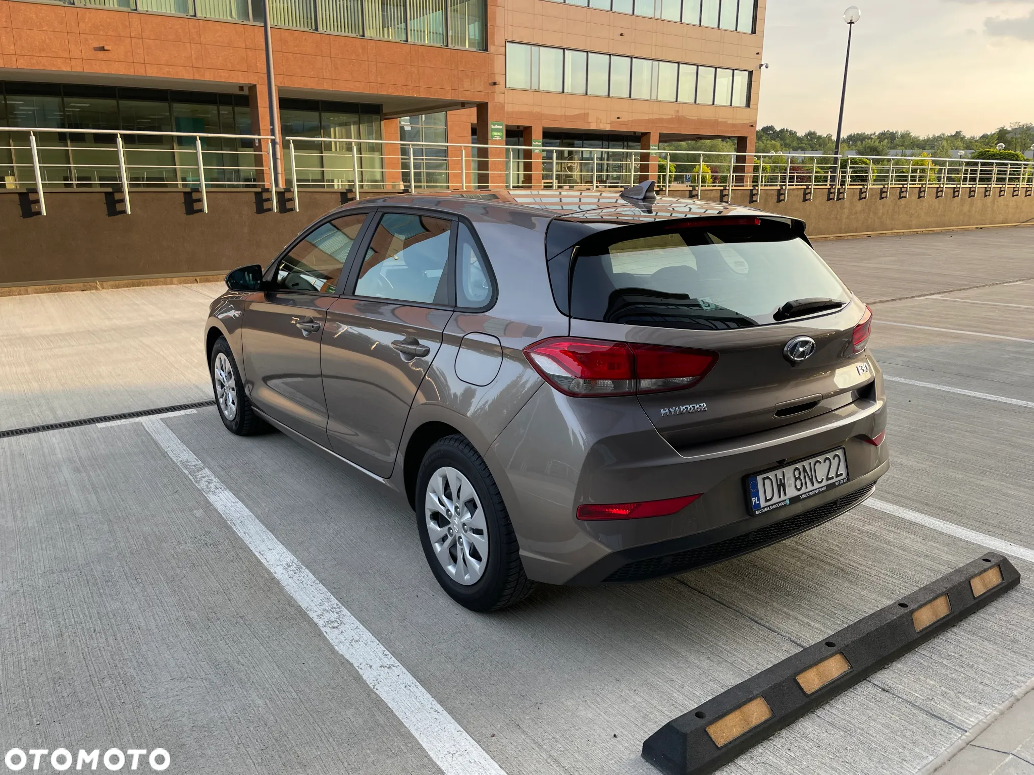 Hyundai i30 1.5 DPI Classic + - 14