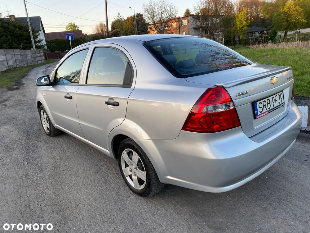 Chevrolet Aveo 1.2 Star - 4