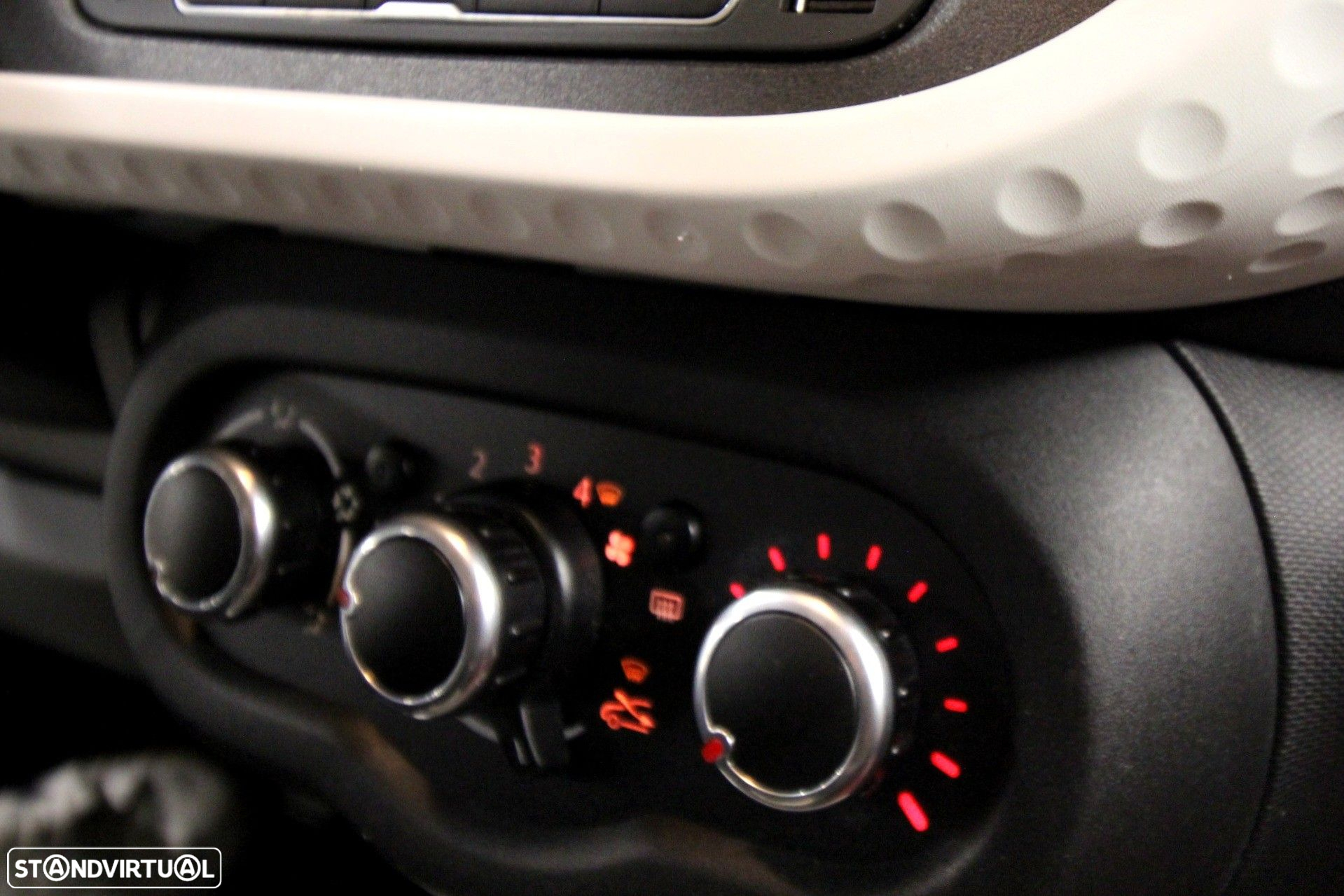 Renault Twingo 1.0 SCe Dynamique - 35