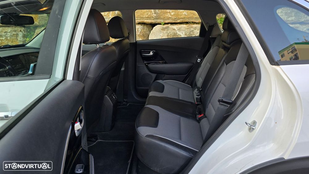 Kia e-Niro - 48