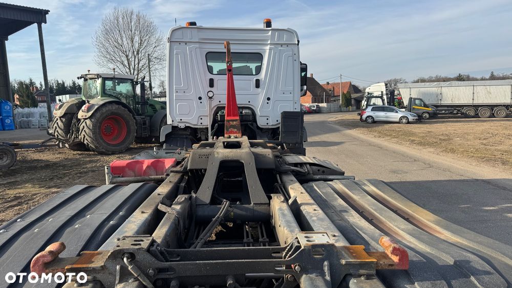 Mercedes-Benz Arocs 2643 - 10