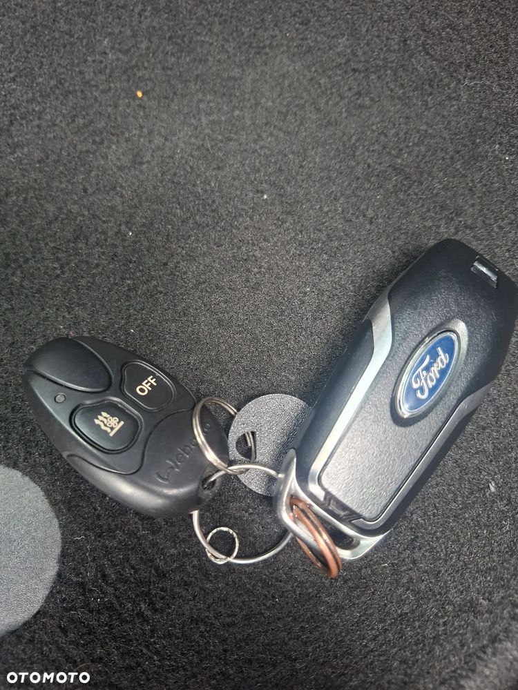 Ford S-Max 2.0 TDCi 4WD ST-Line PowerShift - 17