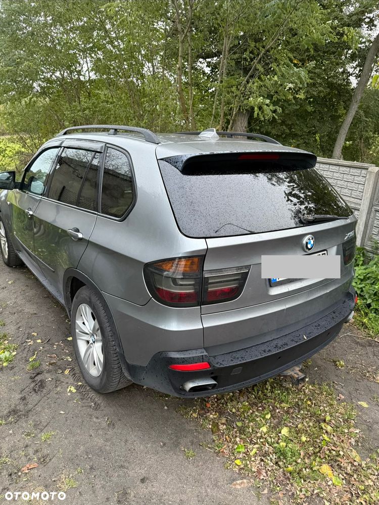 BMW X5 xDrive48i - 3