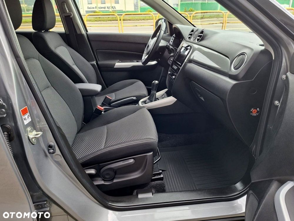 Suzuki Vitara 1.6 Premium 2WD - 17