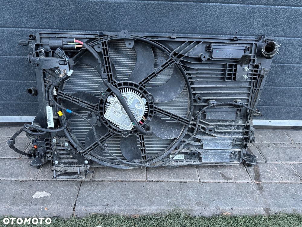 KOMPLET CHŁODNIC RENAULT KANGOO CITAN 1.5 Blue dCi - 2