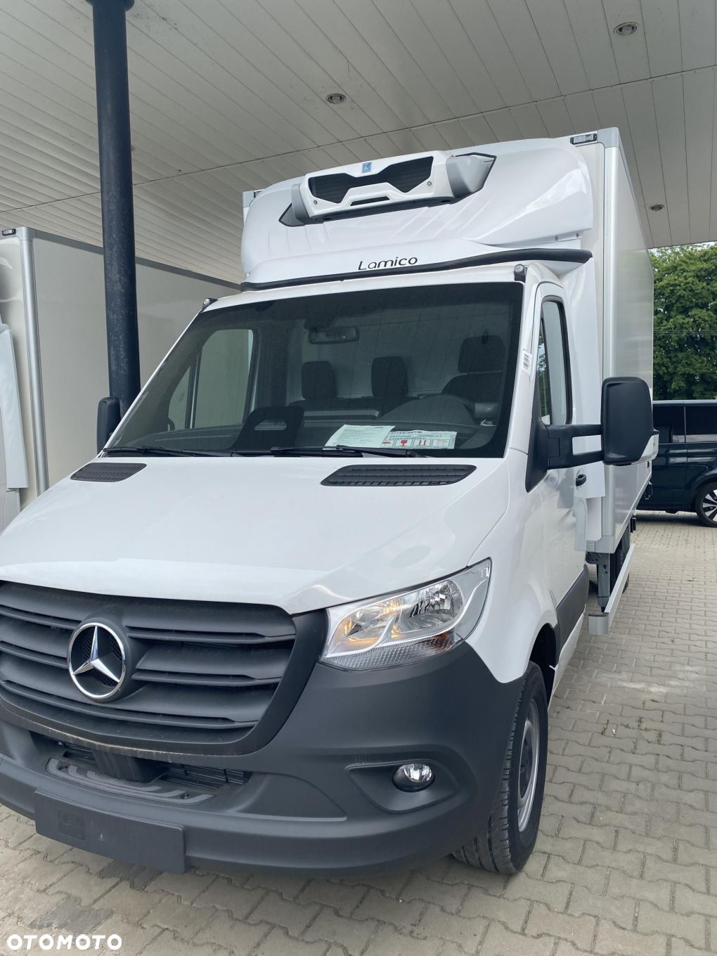 Mercedes-Benz Sprinter - 1