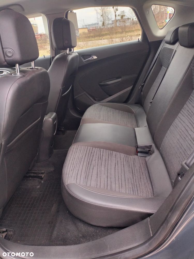 Opel Astra 1.6 ENERGY - 12