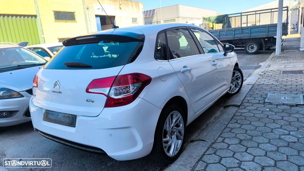 Citroën C4 1.6 e-HDi Exclusive J17 CMP6 - 12