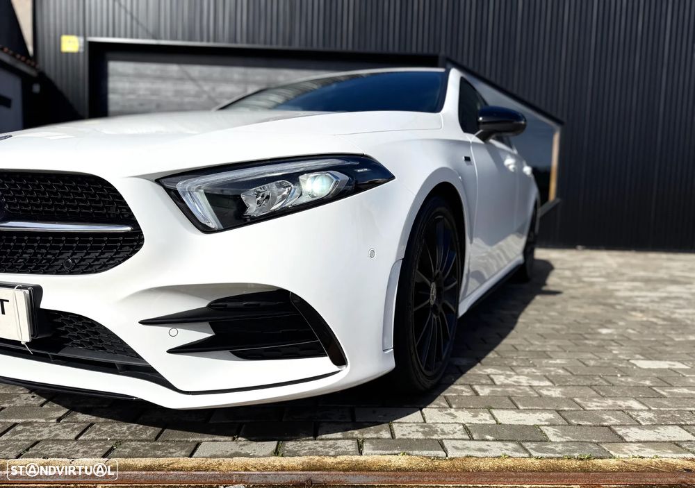 Mercedes-Benz A 250 e 8G-DCT Edition AMG Line - 23