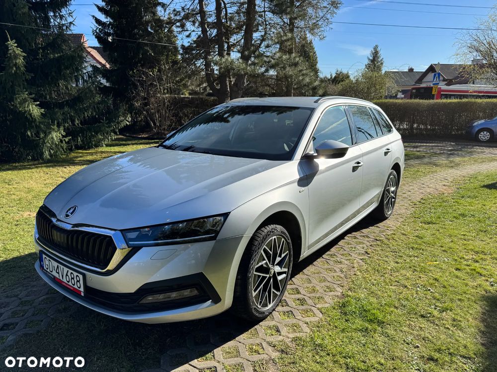 Skoda Octavia 2.0 TDI DSG Clever - 1