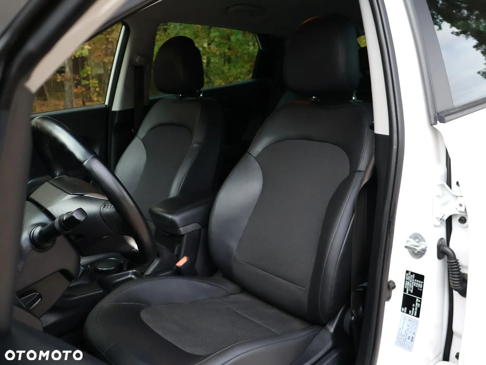 Hyundai ix35 - 26