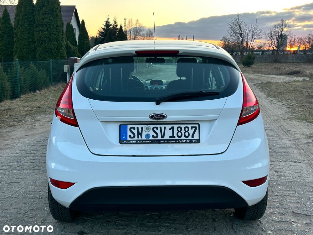 Ford Fiesta 1.25 Celebration - 7