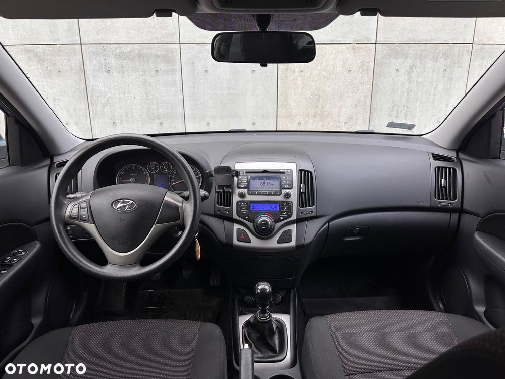 Hyundai i30 1.6 Premium - 5