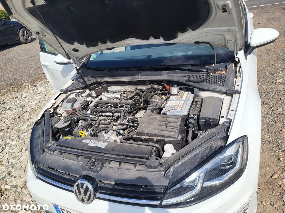 Volkswagen Golf 2.0 TDI (BlueMotion Technology) DSG Comfortline - 30