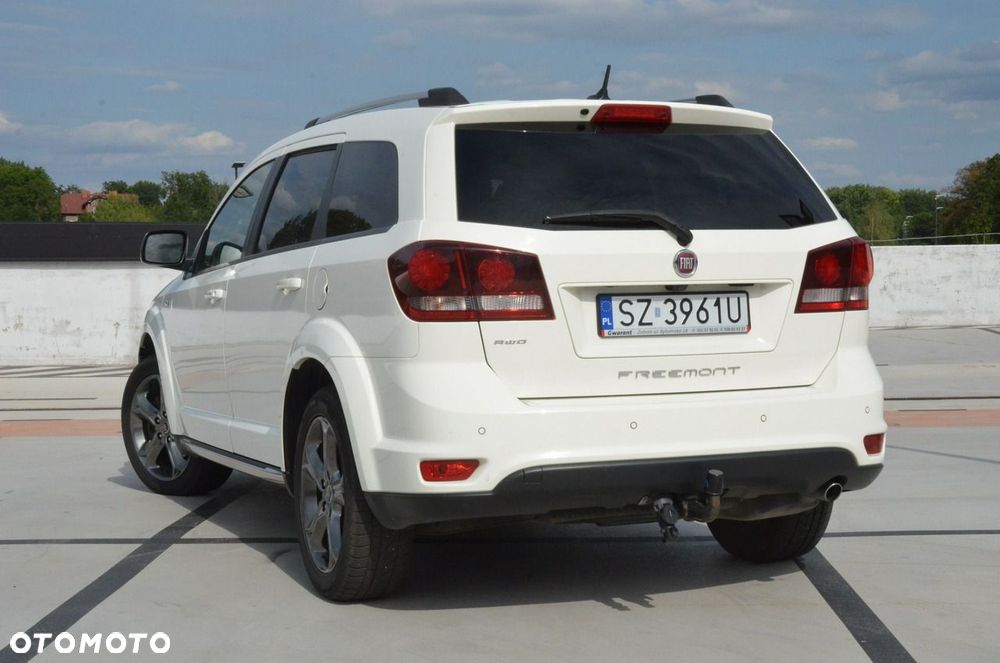 Fiat Freemont 2.0 Multijet 16V DPF Automatik Allrad Cross - 16