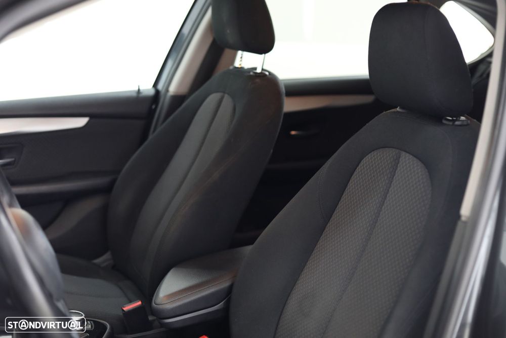 BMW 216 Active Tourer d Advantage - 16