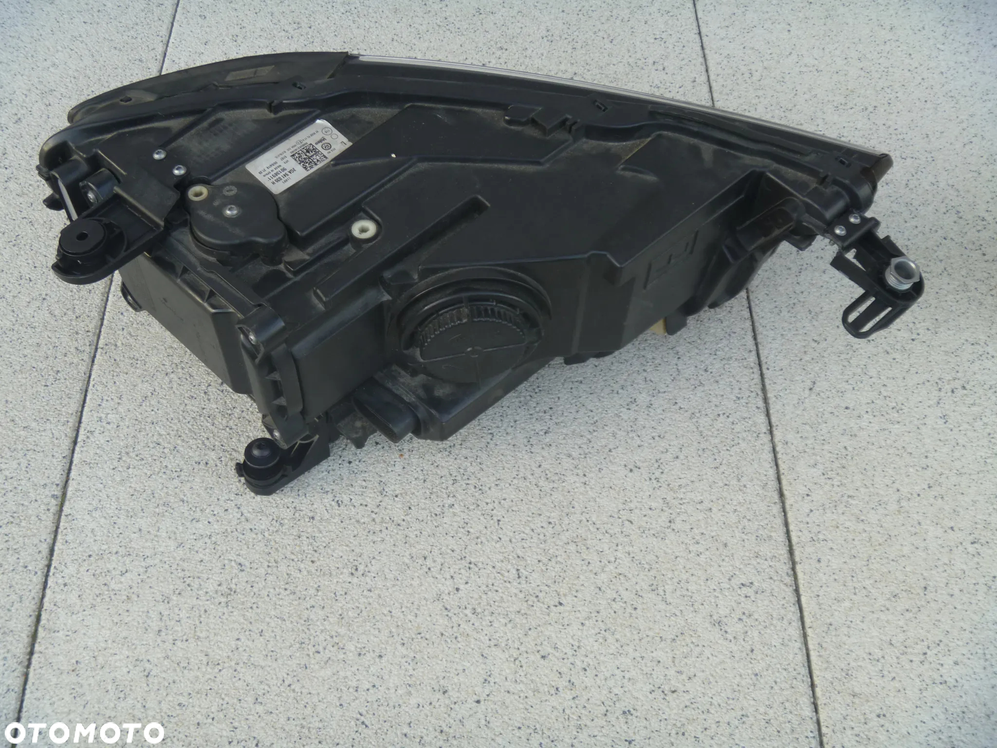VW T-ROC LEWA LAMPA FULL LED 2GA941035H - 4