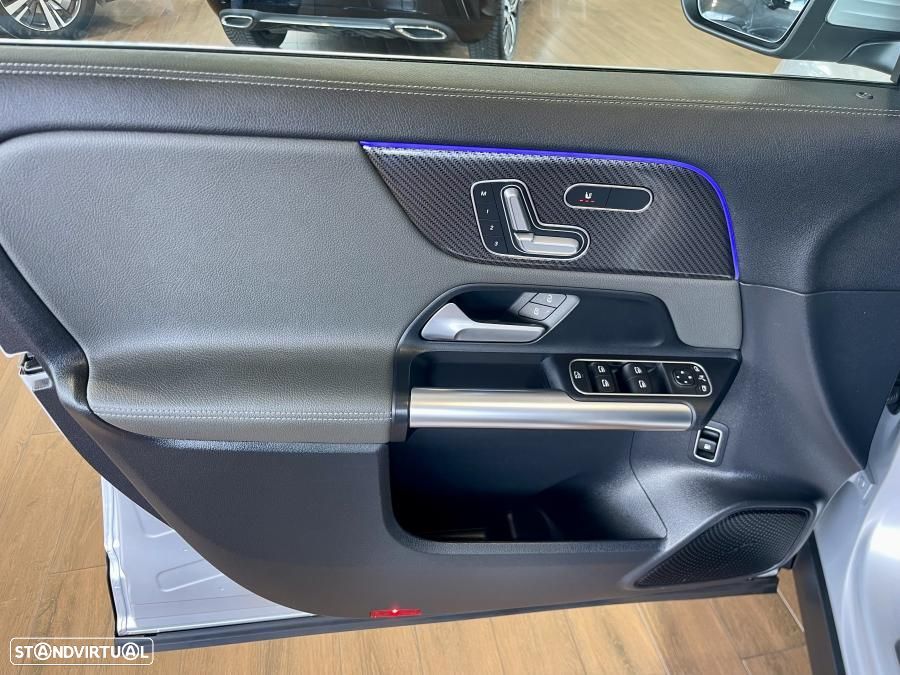 Mercedes-Benz GLA 250 e 8G-DCT AMG Line - 39