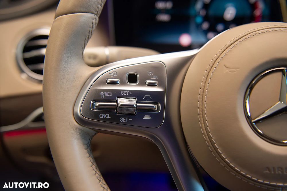 Mercedes-Benz S Maybach 560 4Matic 9G-TRONIC - 16