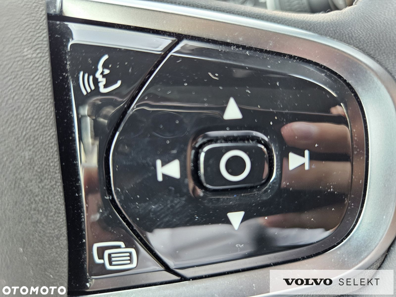 Volvo XC 60 - 25