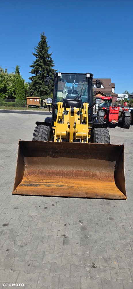 Caterpillar <<Caterpillar 908H, 2008r,opony 90%, zadbana, z Niemiec!>> - 3