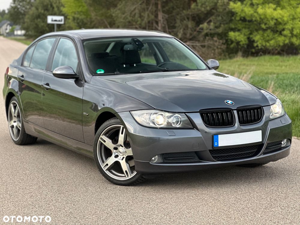 BMW Seria 3 318i - 2