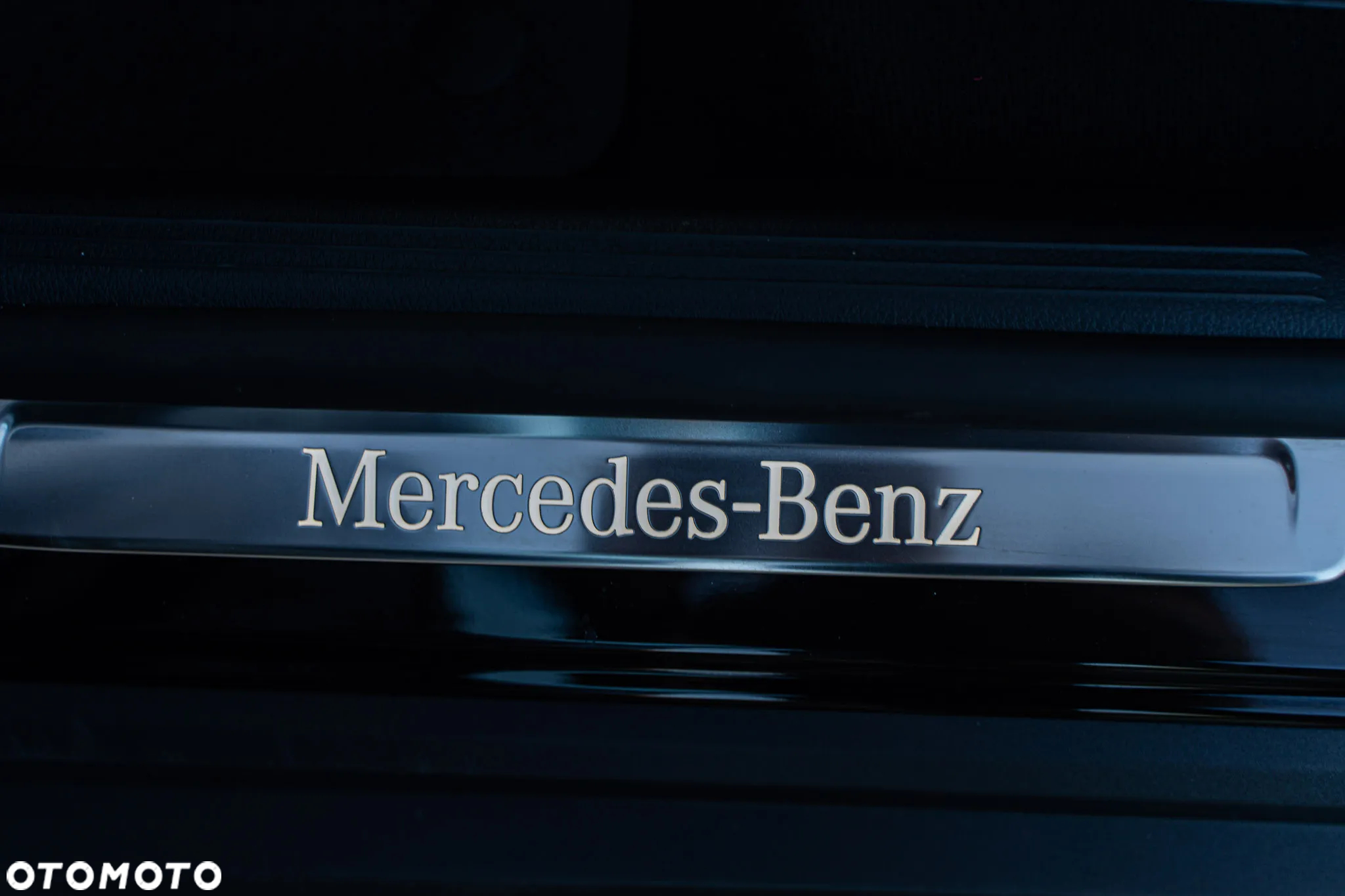 Mercedes-Benz GLC 200 4Matic 9G-TRONIC Edition Avantgarde - 23