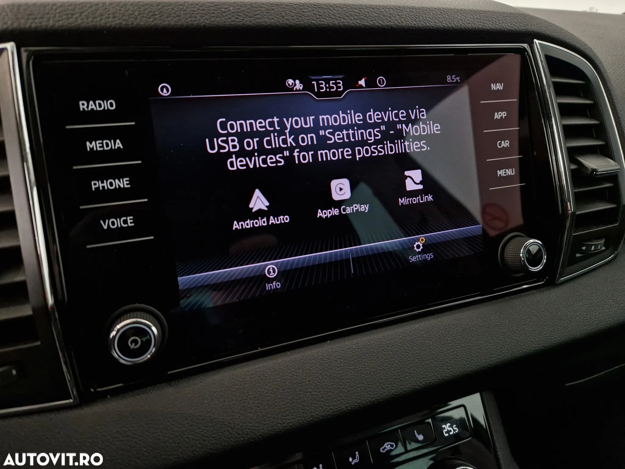 Skoda Karoq 1.5 TSI DSG Ambition - 21