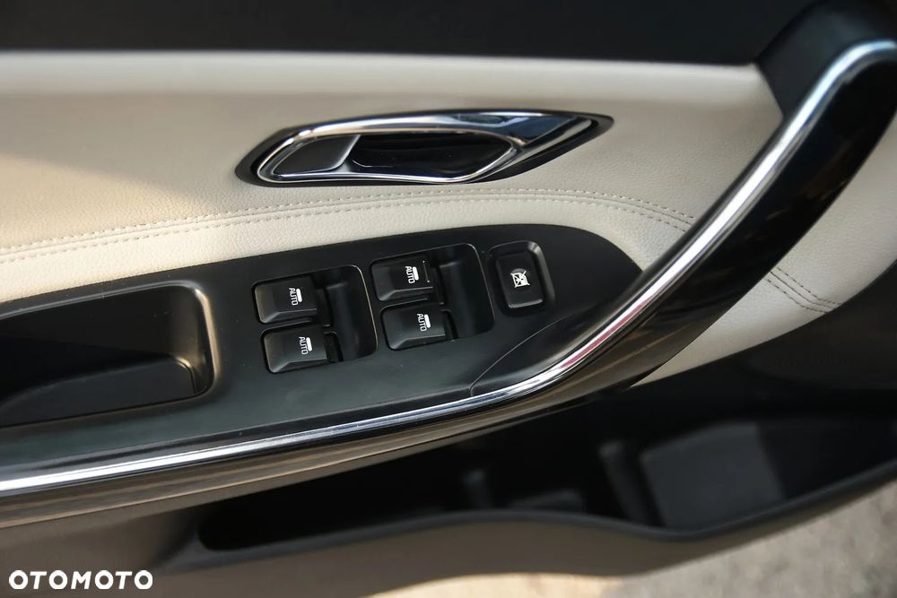 Kia Ceed 1.6 GDI DCT Platinum Edition - 26