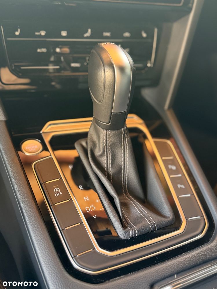 Volkswagen Arteon 2.0 TSI R-Line DSG - 21